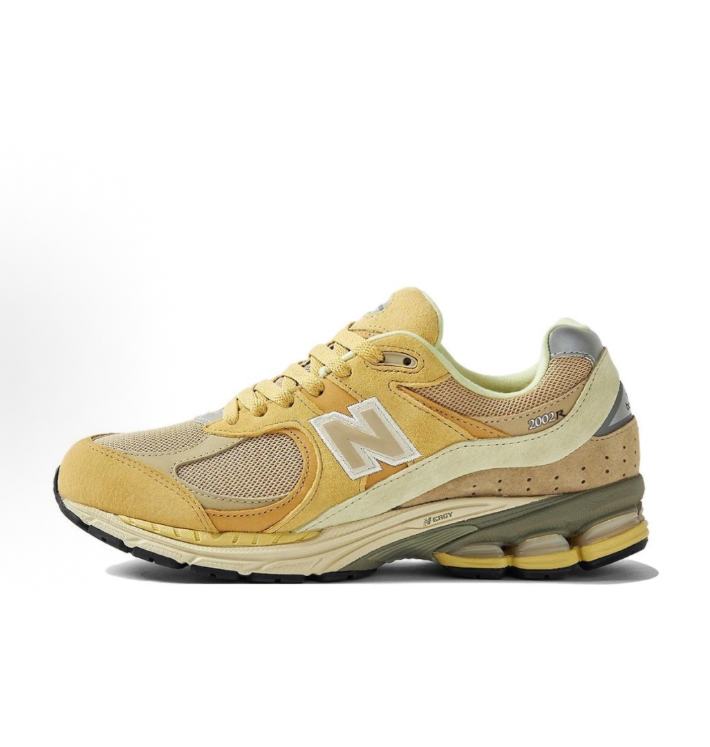 New Balance  New Balance