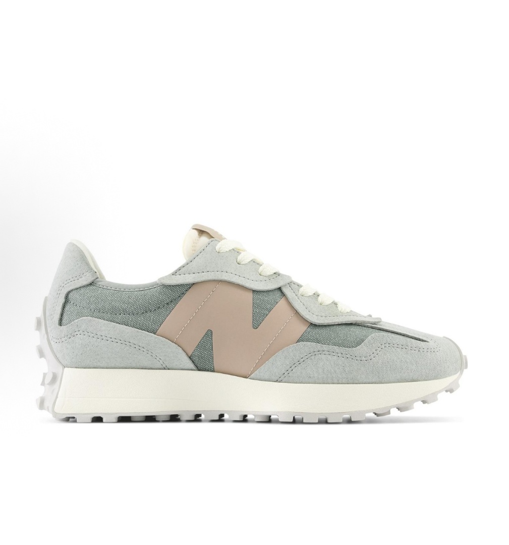 New Balance  New Balance