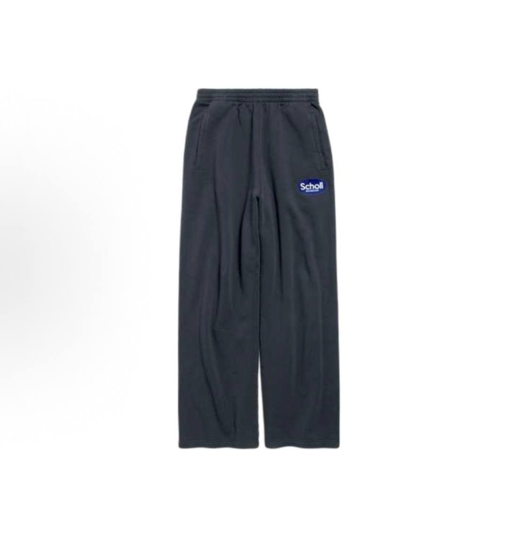  Balenciaga