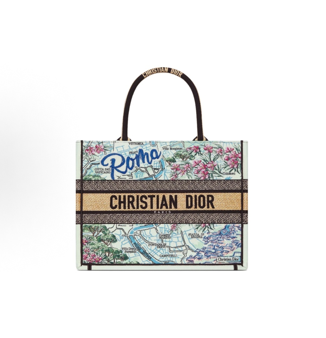  Dior